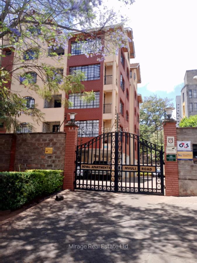 4 Bed Apartment with Backup Generator in Westlands Area - 1