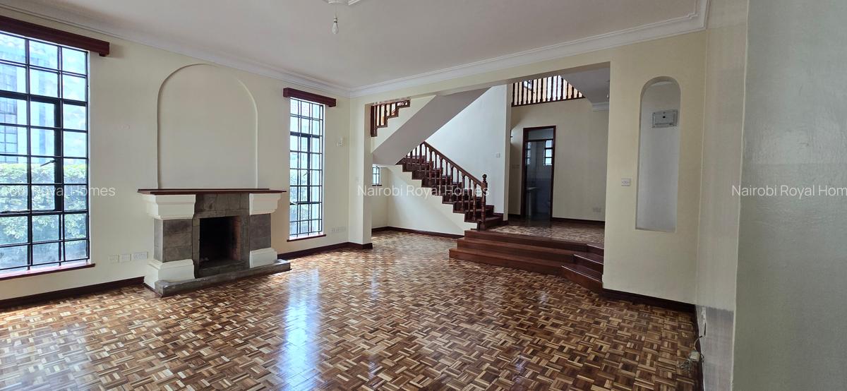 4 Bed Townhouse with En Suite at Lavington Green - 10