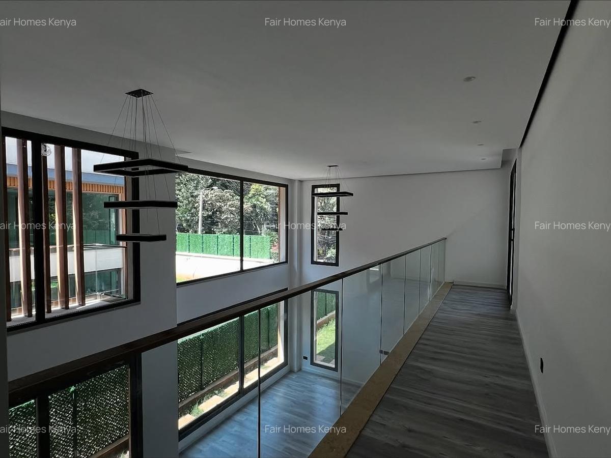 5 Bed Townhouse with En Suite at Chalbi Drive - 7