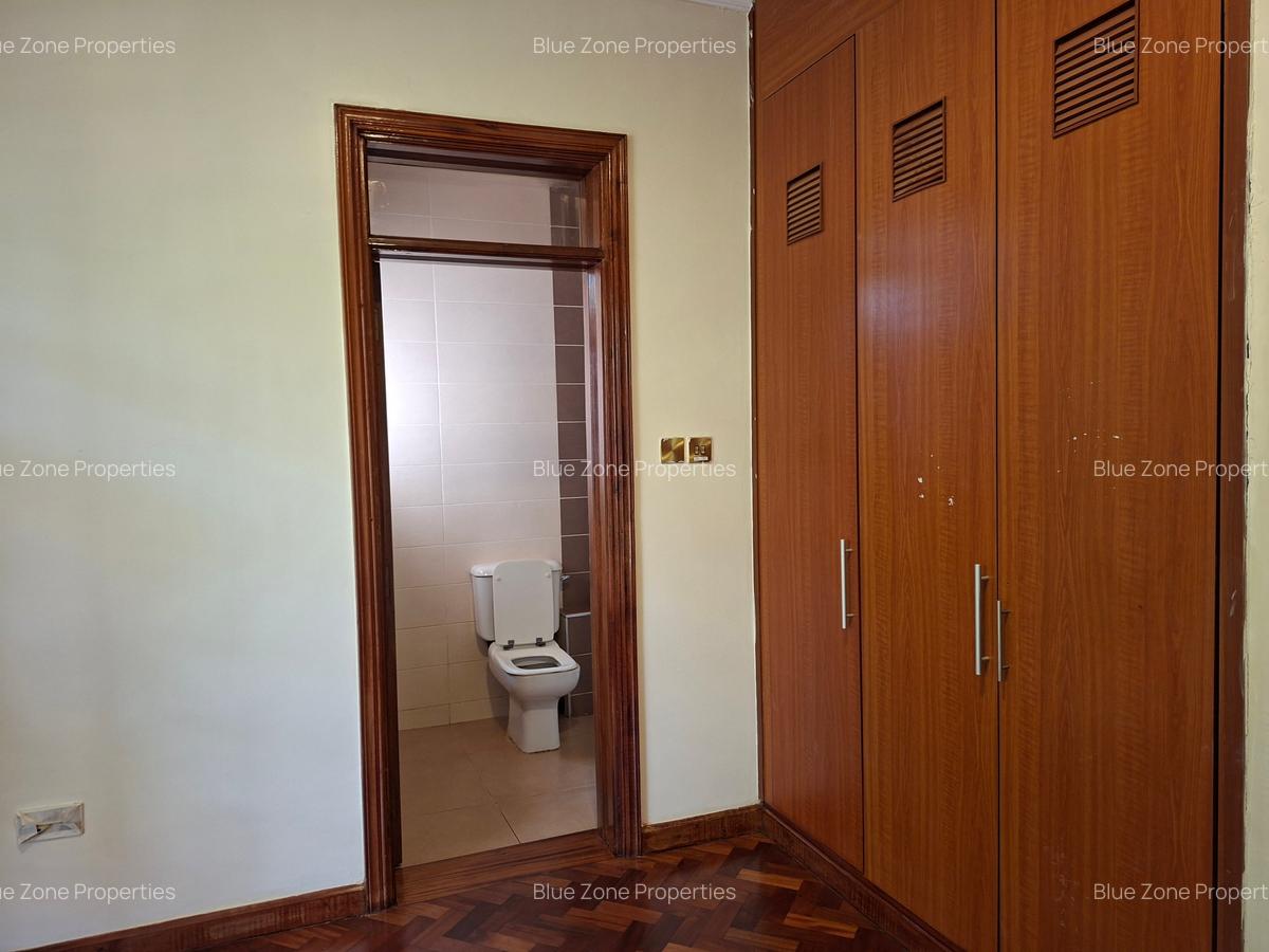 4 Bed Townhouse with En Suite at Off Kiambu Rd - 13