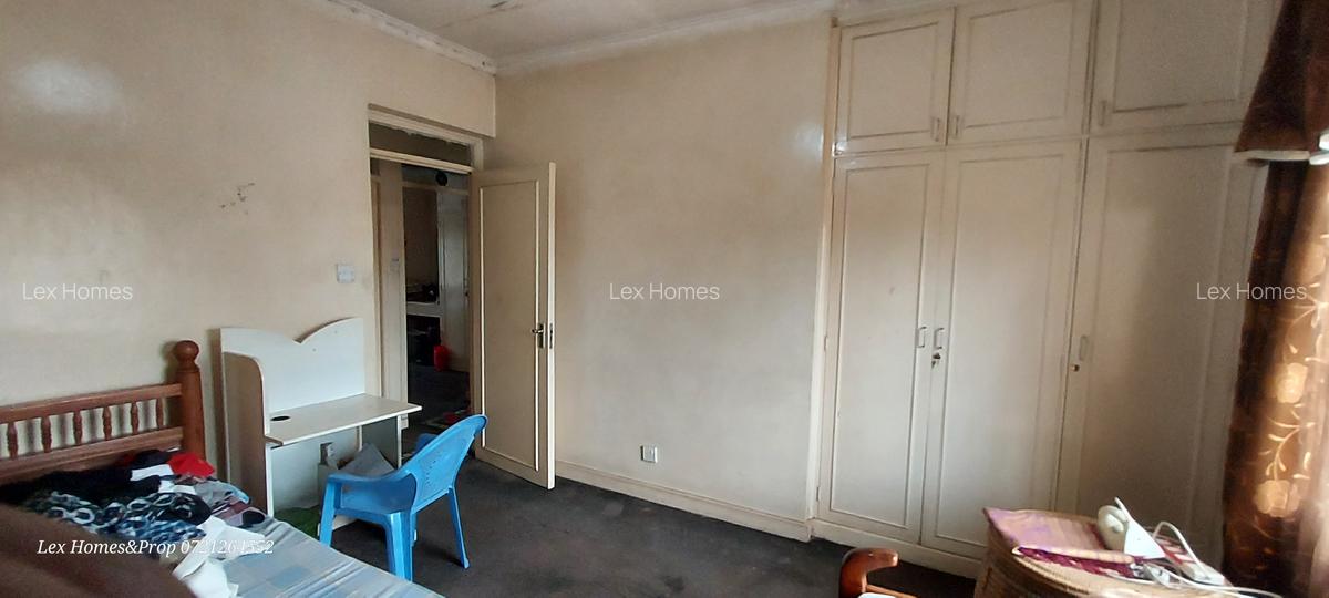 4 Bed House with En Suite at Podium Road - 12