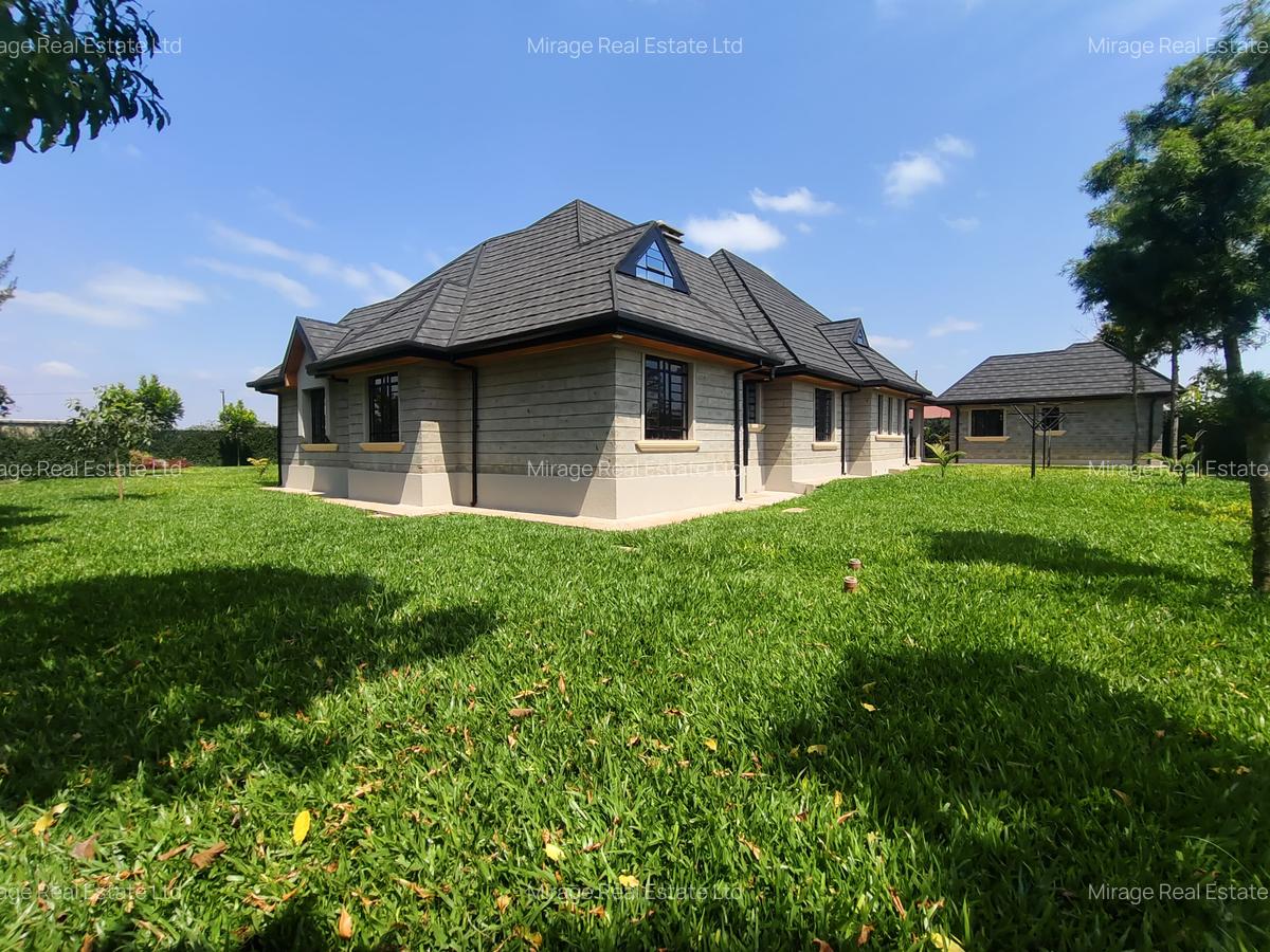 3 Bed House with En Suite in Cianda - 3