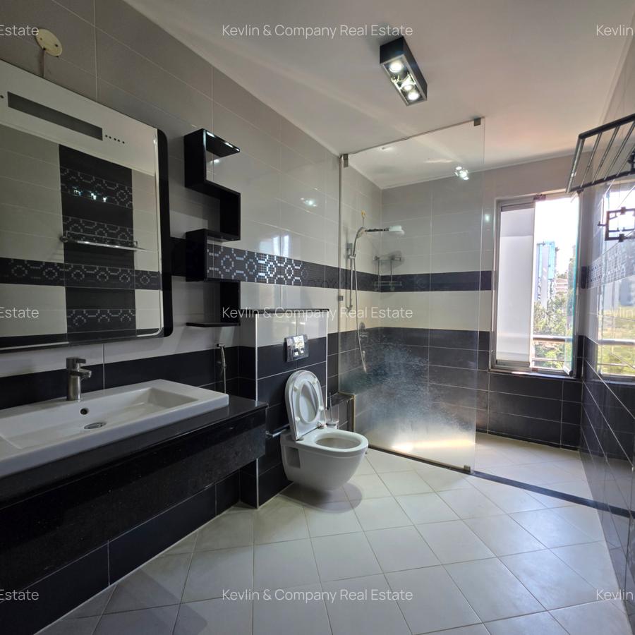 3 Bed Apartment with En Suite in Riverside - 18