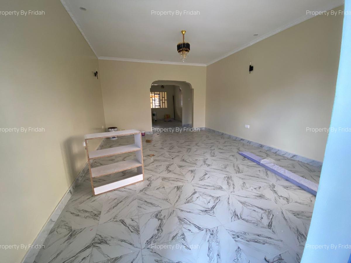 3 Bed Townhouse with En Suite in Kitengela - 12