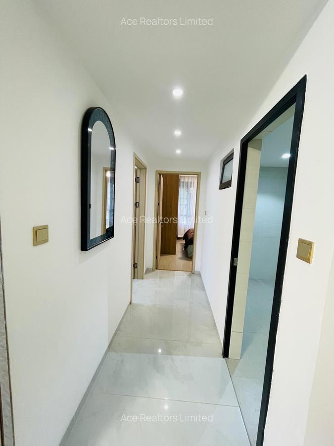 4 Bed Apartment with En Suite at Near Royal Golf Club - 7