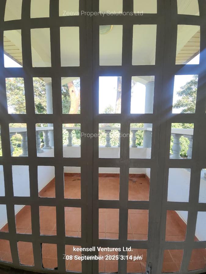 4 Bed Townhouse with En Suite in Nyari - 15