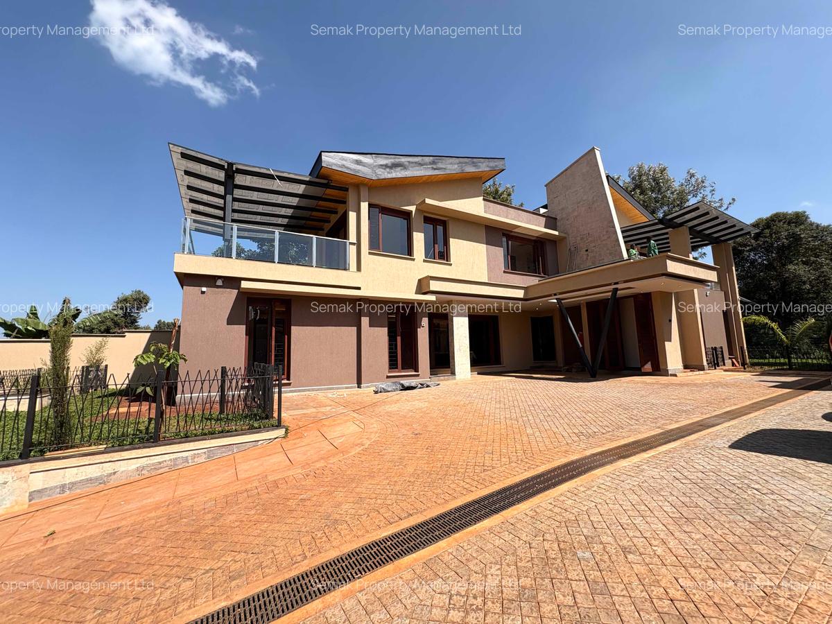 4 Bed Villa with En Suite at Tala Road - 1