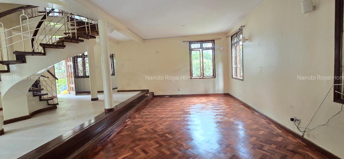 4 Bed Townhouse with En Suite at Lavington Green - 17