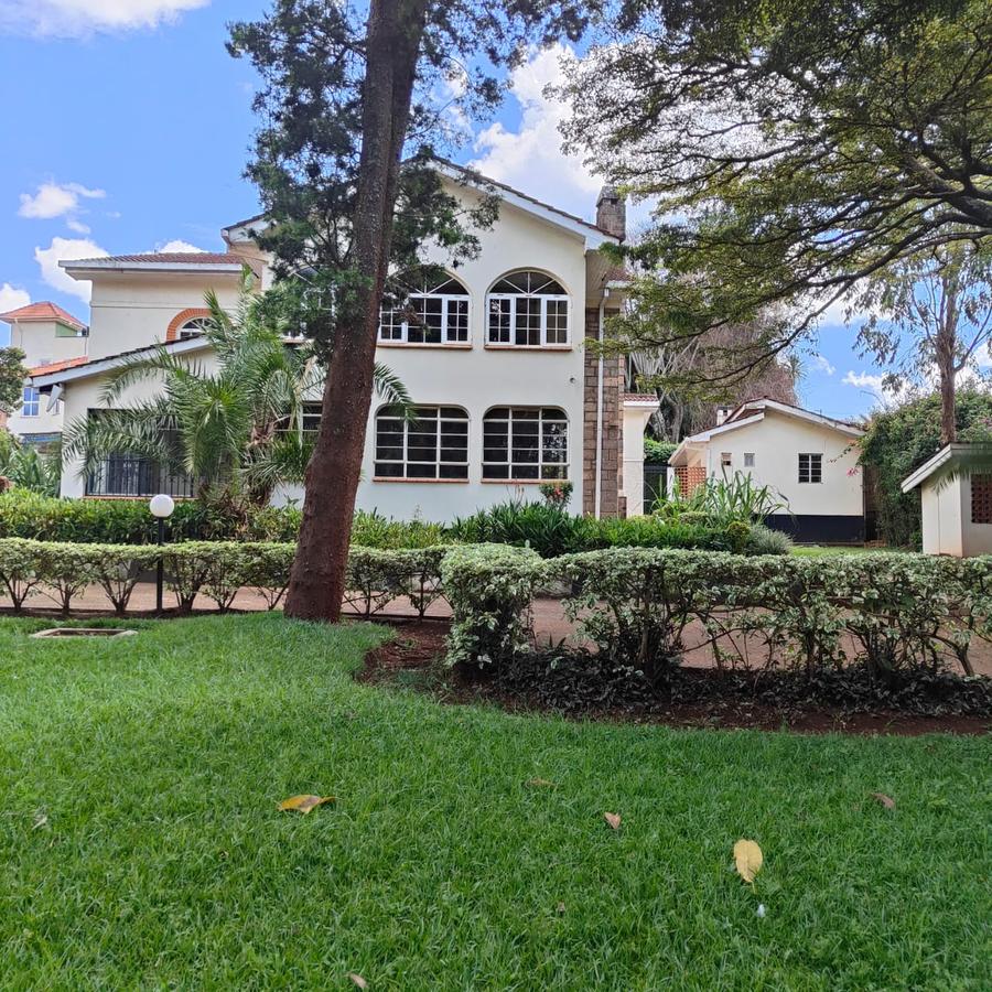 5 Bed House with En Suite at Un Avenue - 19