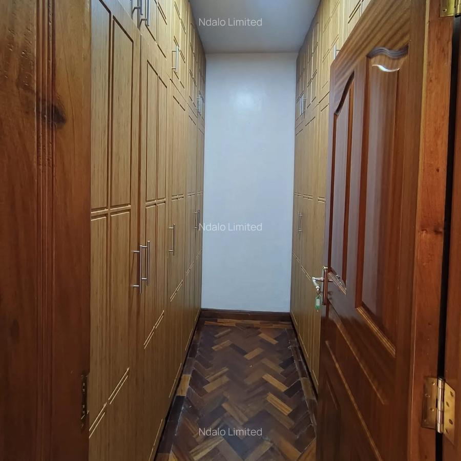 3 Bed Apartment with En Suite at Kilimani - 10