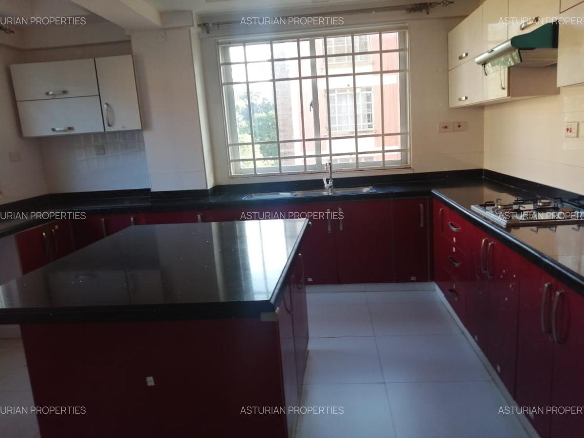3 Bed Apartment with En Suite in Westlands Area - 3