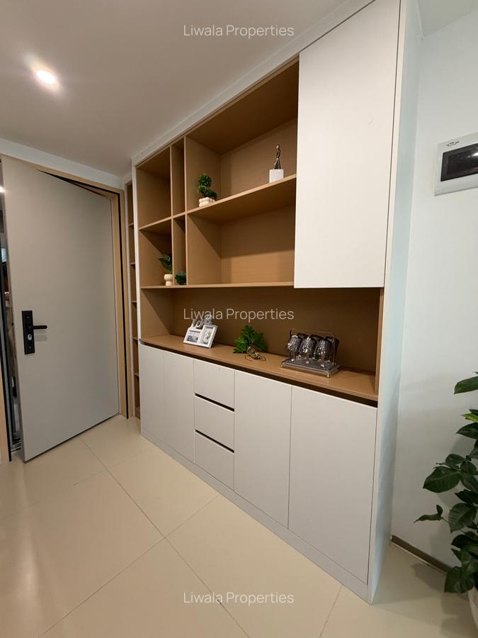 2 Bed Apartment with En Suite in Westlands Area - 3