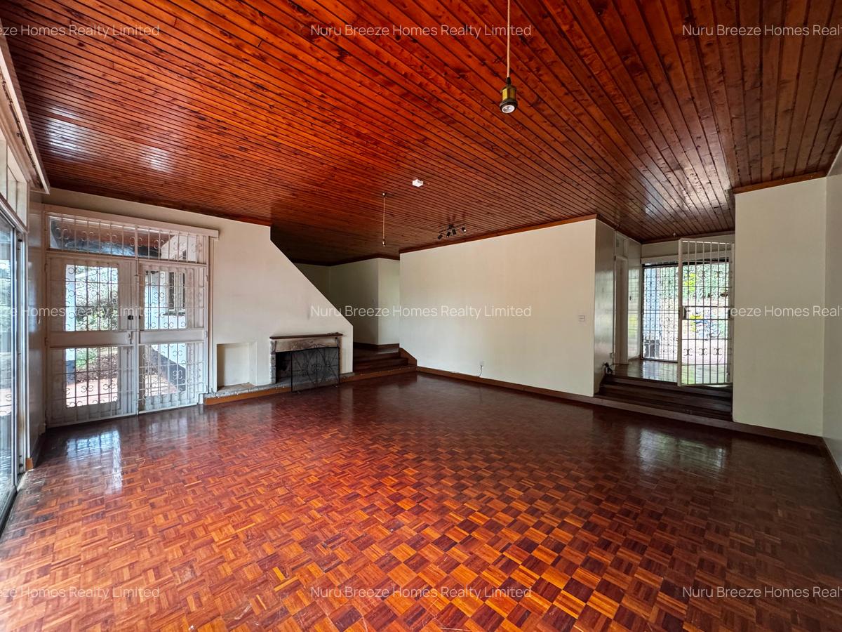 4 Bed House with En Suite in Loresho - 13