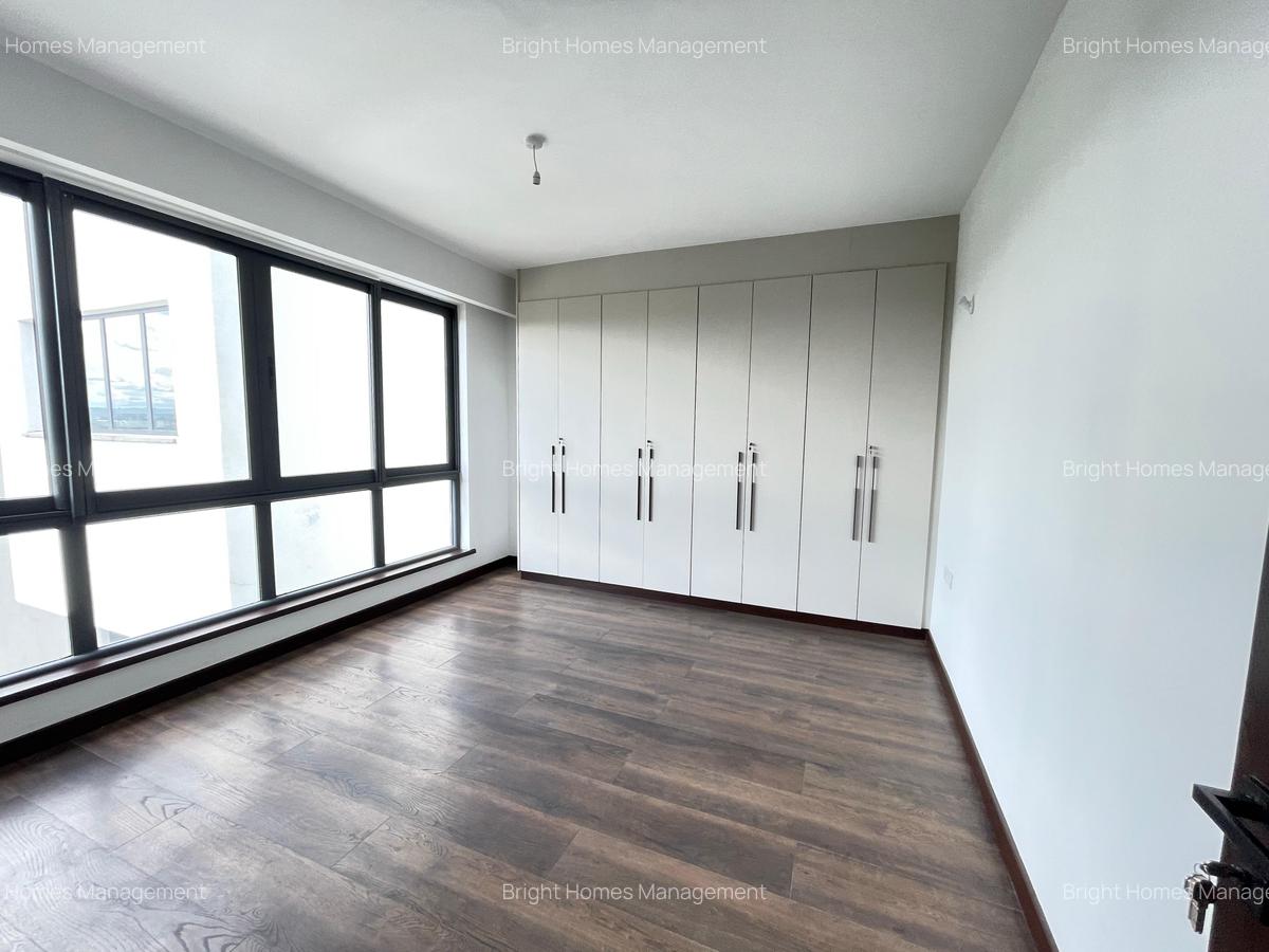 Furnished 5 Bed Apartment with En Suite in Westlands Area - 7