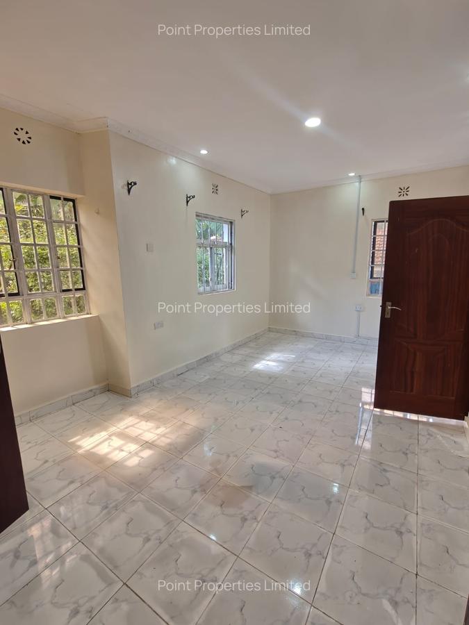 3 Bed House with En Suite in Karen - 7