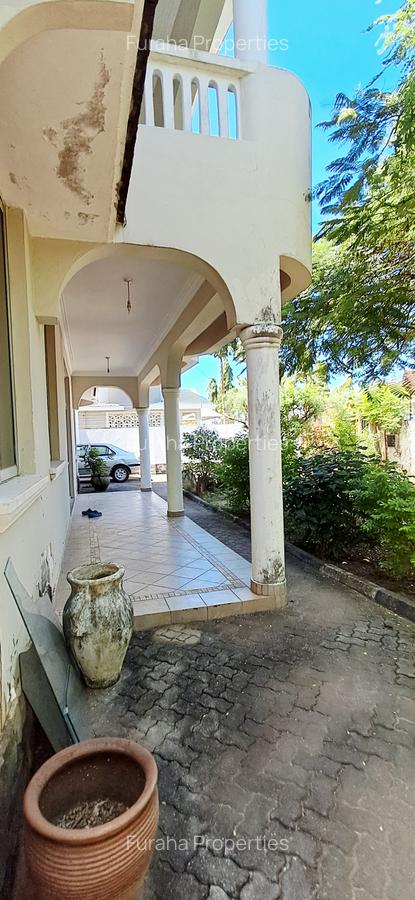 5 Bed House with En Suite at Nyali - 5