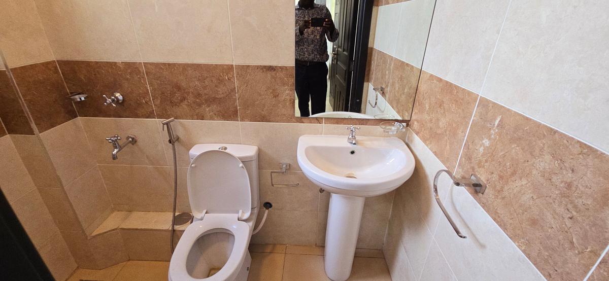 2 Bed Apartment with En Suite at Kileleshwa Road - 5