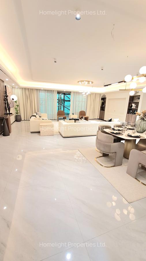 5 Bed Apartment with En Suite at Lavington - 20