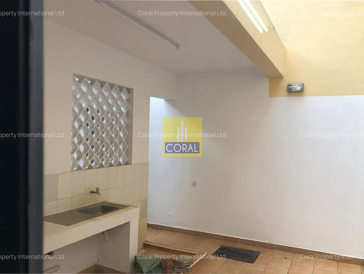 5 Bed Townhouse in Lavington - 7