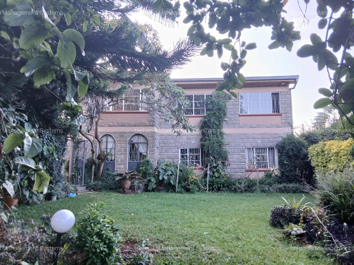 3 Bed Townhouse with En Suite at Evergreen - 1