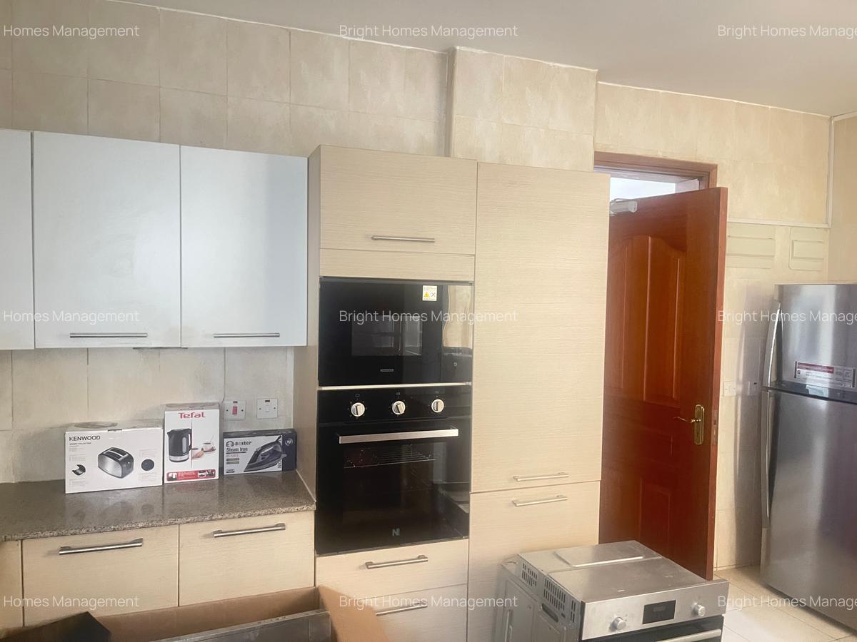 3 Bed Apartment with En Suite in Kilimani - 3
