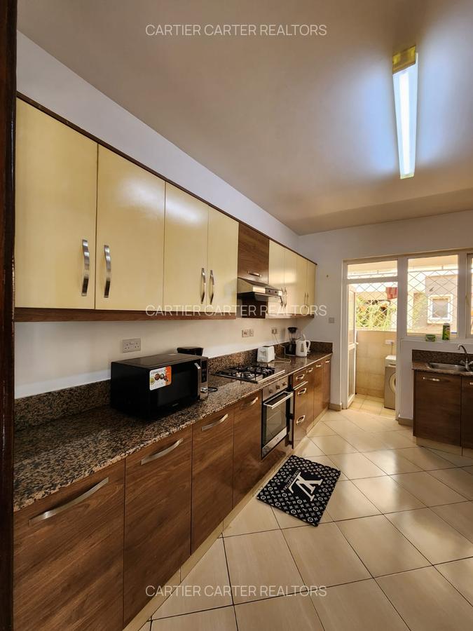 Serviced 2 Bed Apartment with En Suite in Brookside - 15