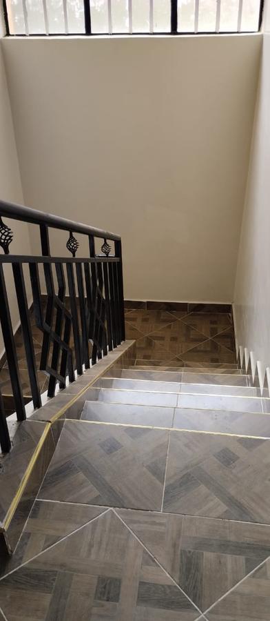 5 Bed Townhouse with Walk In Closet at Safari Park - 5