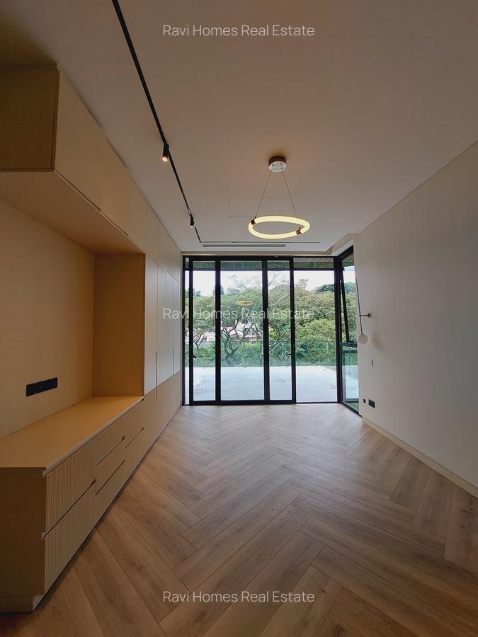 5 Bed Apartment with En Suite in Westlands Area - 5