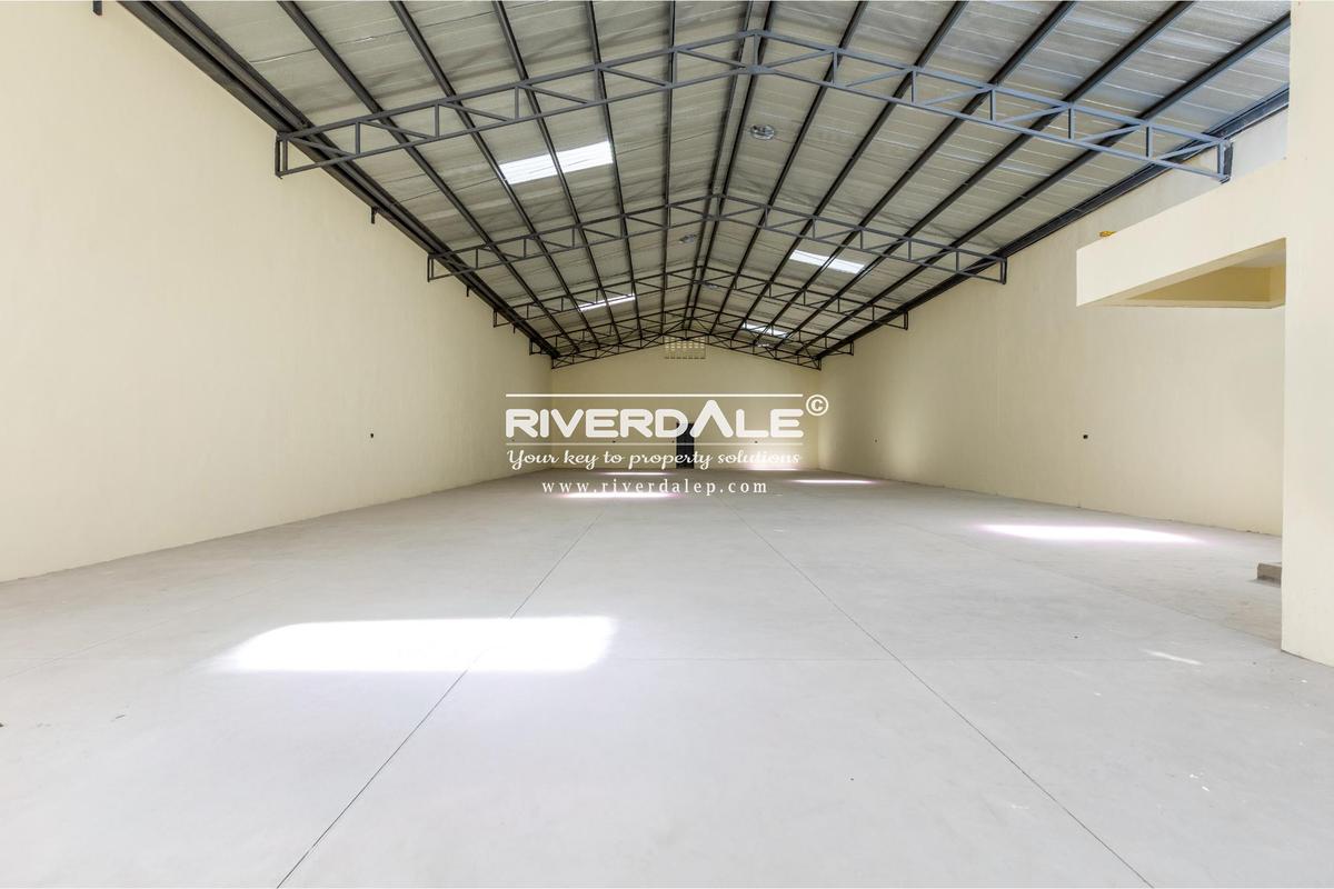 5,000 ft² Warehouse with Electric Fence in Athi River - 1