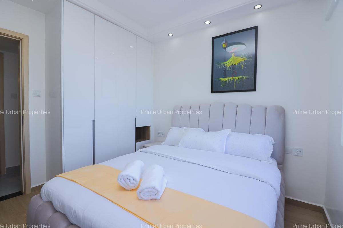 Serviced 2 Bed Apartment with En Suite in Westlands Area - 12