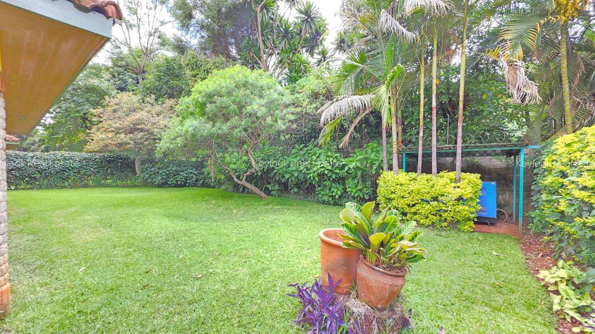 4 Bed Townhouse with En Suite at Lavington Green - 2