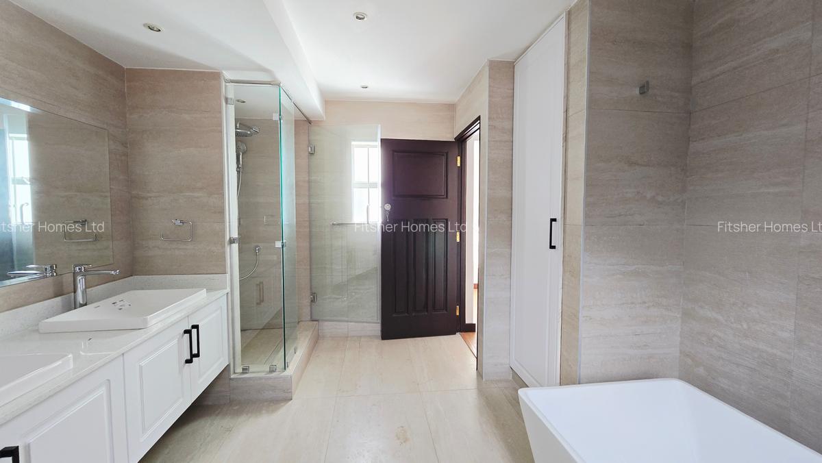 4 Bed House with En Suite in Muthaiga - 13