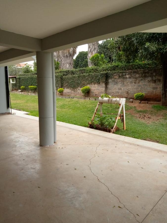 6 Bed House with En Suite at Nyari Estate - 19