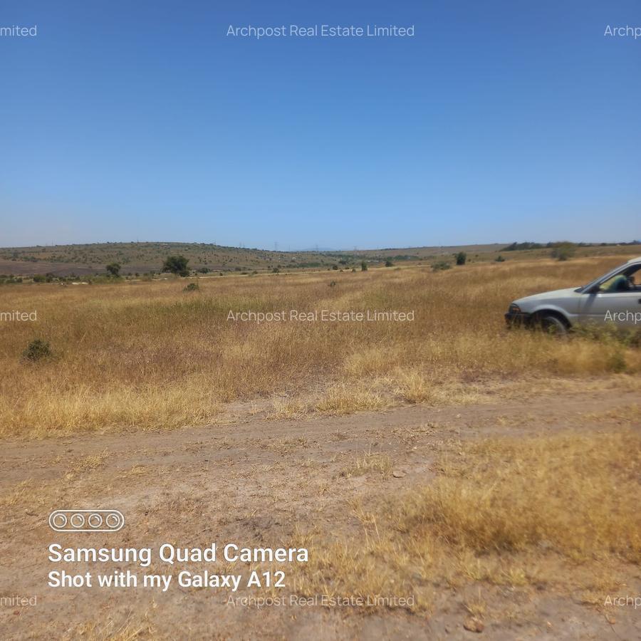 10 ac Land in Isinya - 2