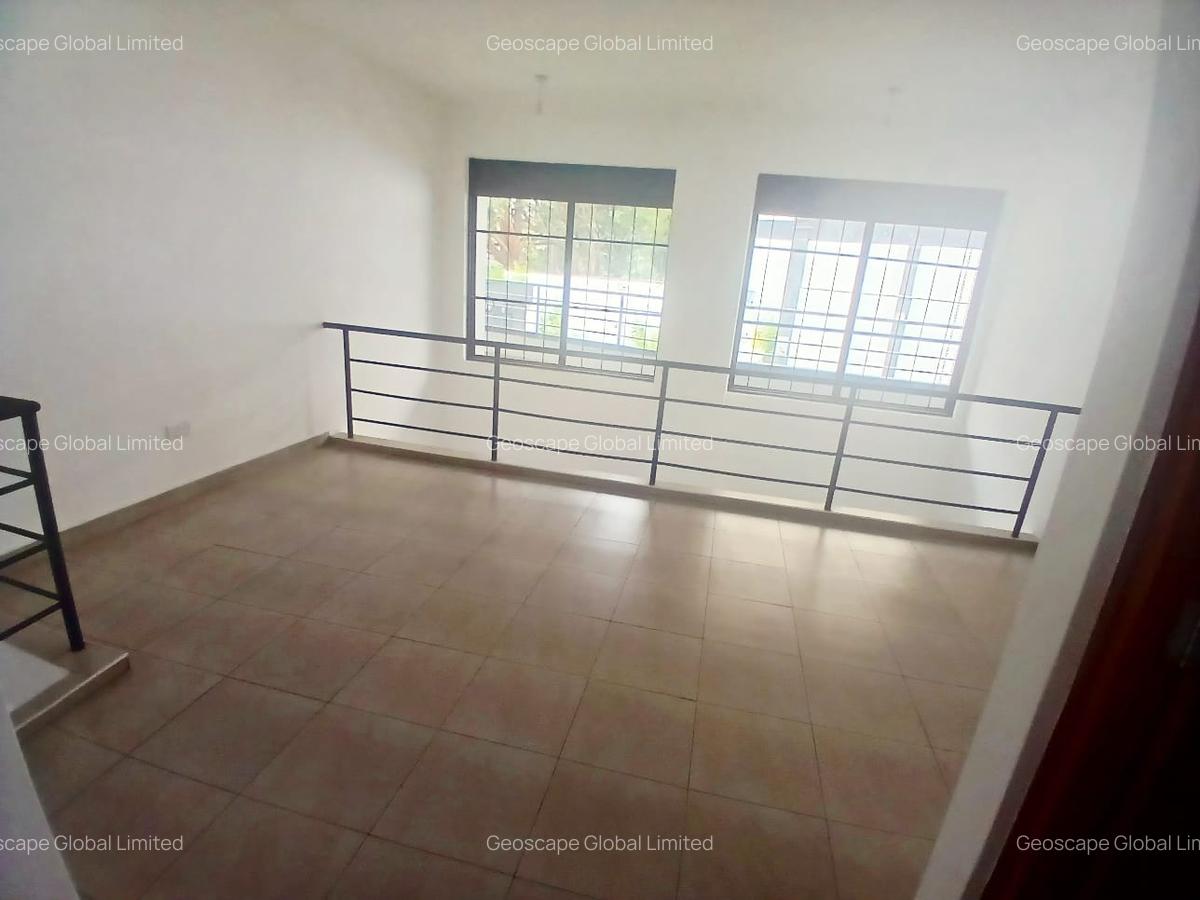 611 ft² Commercial Property with Parking in Parklands - 8