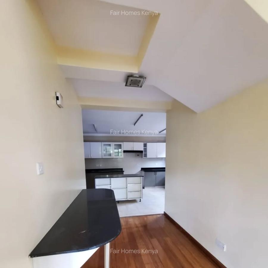 5 Bed Townhouse with En Suite at Amboseli Lane - 18