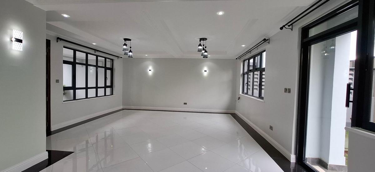 4 Bed Townhouse with En Suite in Muthaiga - 4