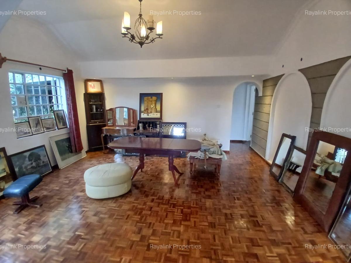 4 Bed House with En Suite at Karen - 10