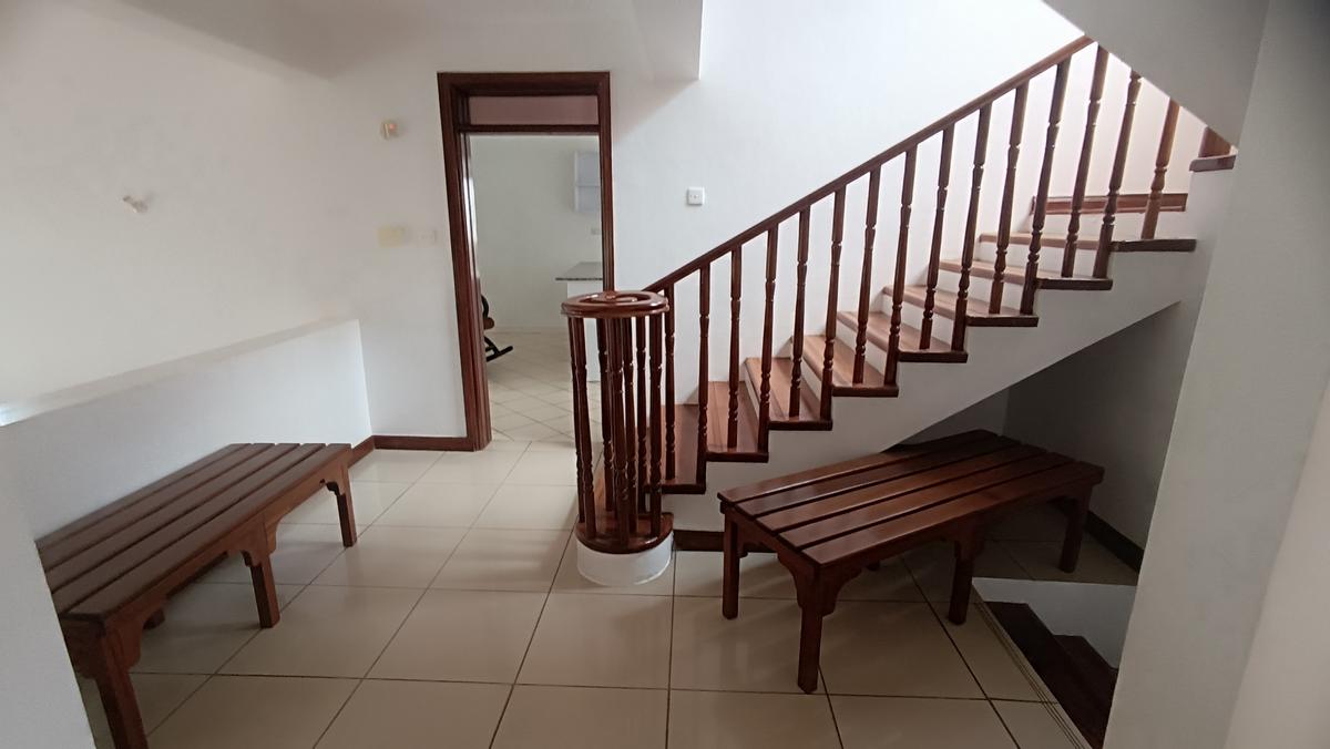 4 Bed House with En Suite at Opposite Rosslyn Riviera Mall - 19