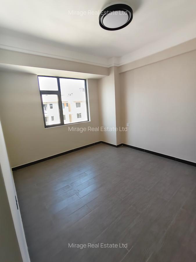 4 Bed Apartment with Gym in Kilimani - 4