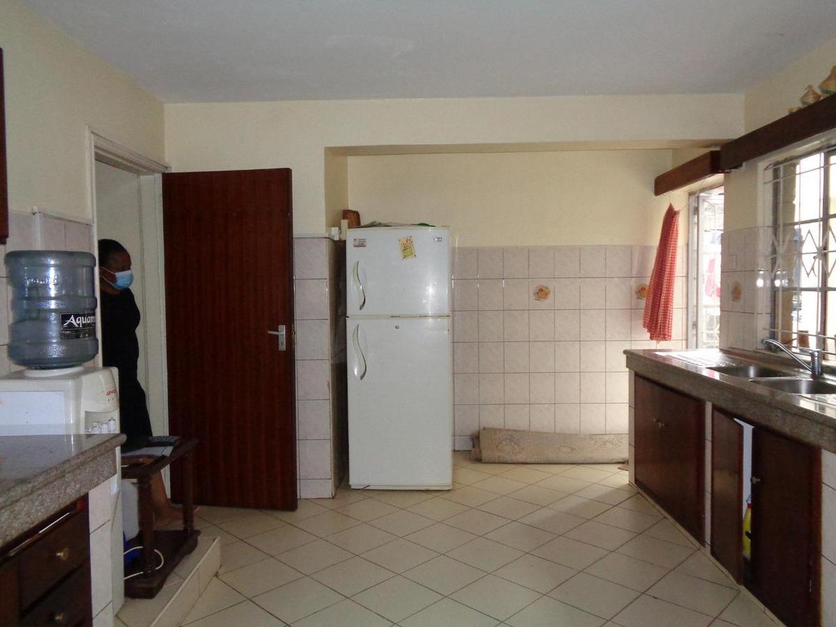 5 Bed Townhouse with En Suite at Maziwa - 10