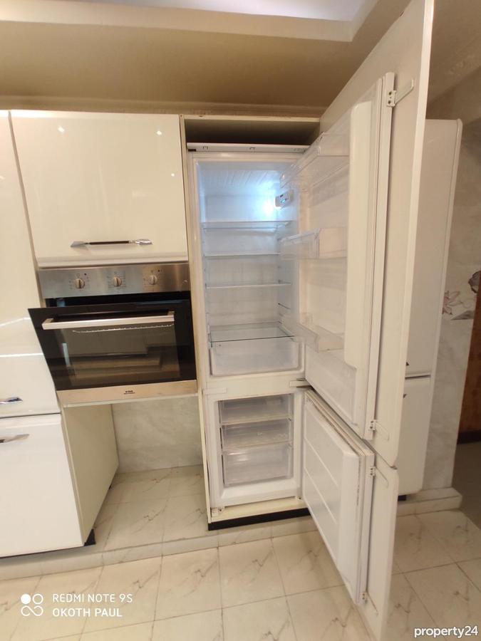 5 Bed Townhouse with En Suite in Lavington - 5