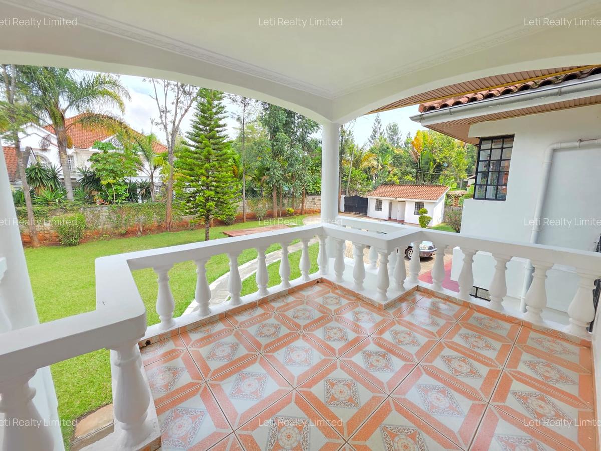 5 Bed House with En Suite in Runda - 7