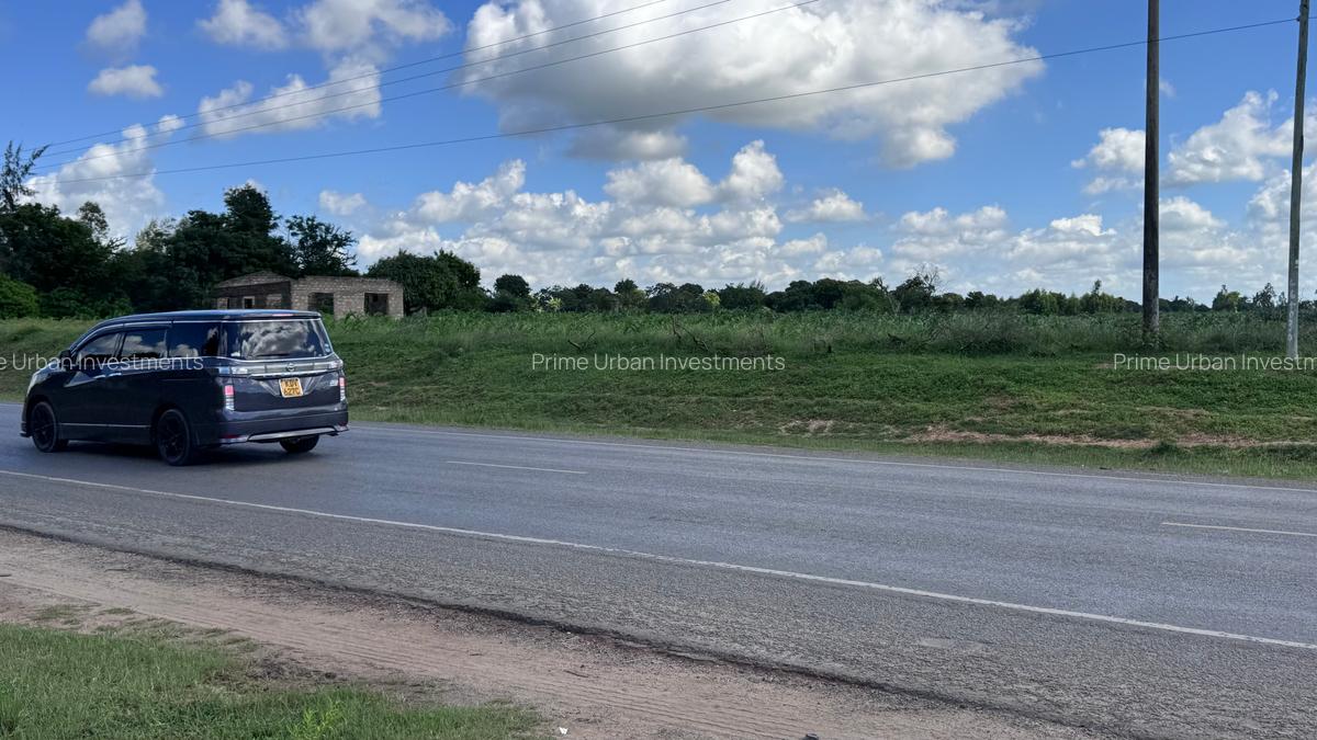 464 m² Land at Mavueni - 2