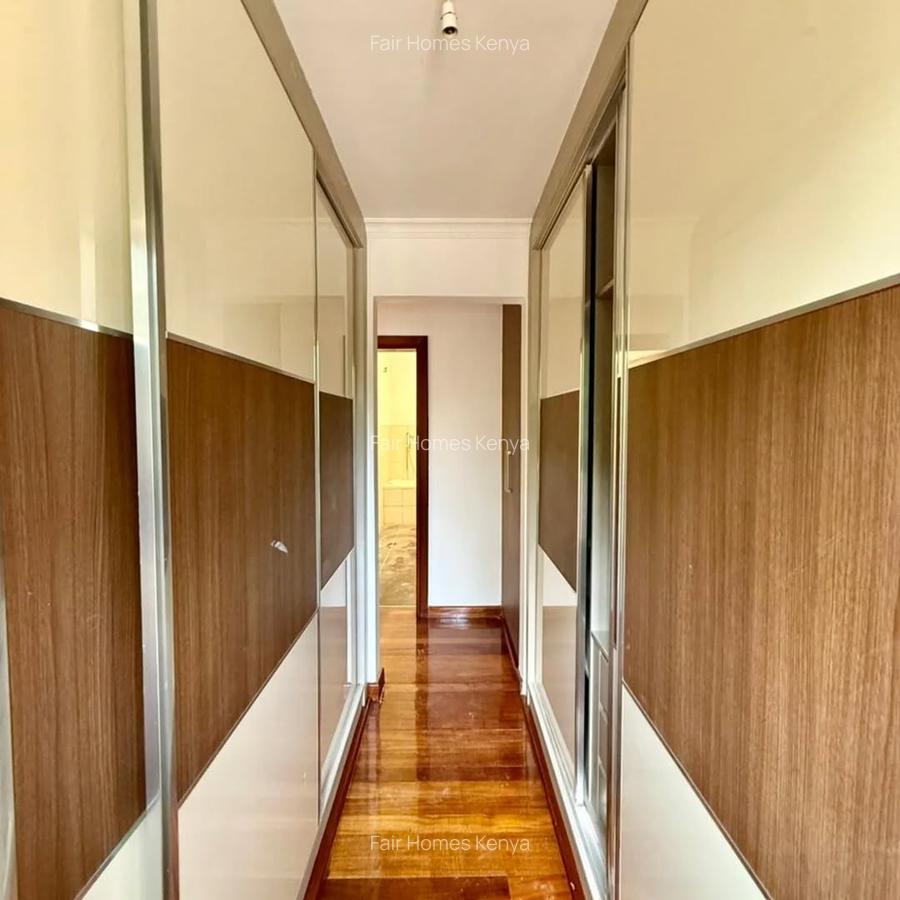 4 Bed Townhouse with En Suite at Othaya Road - 10