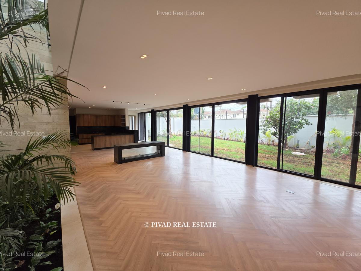 5 Bed Townhouse with Staff Quarters in Westlands Area - 8