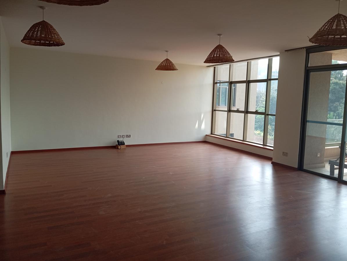 3 Bed Apartment with En Suite at Parklands Near Regal Plaza - 9