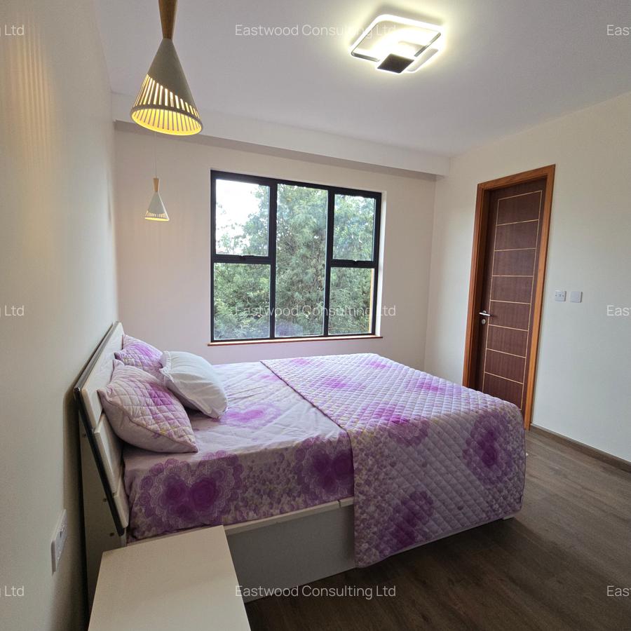 3 Bed Apartment with En Suite at The Crescent - 8