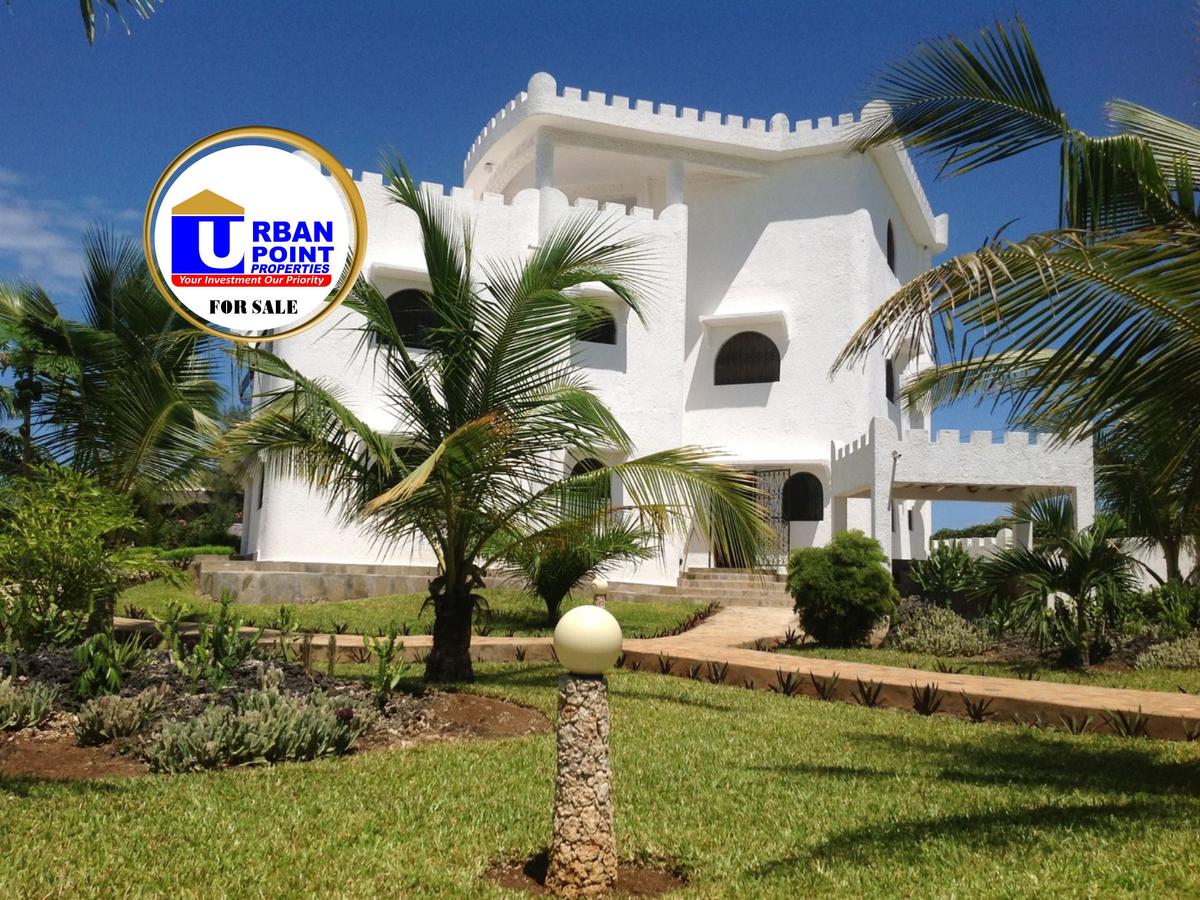 5 Bed House with En Suite in Watamu - 10