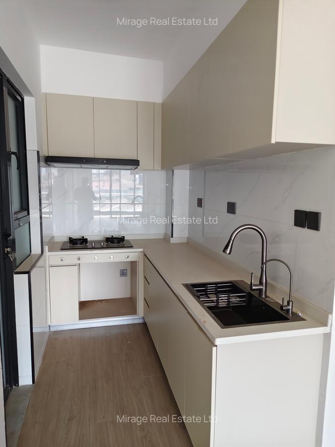 2 Bed Apartment with Swimming Pool in Kilimani - 12